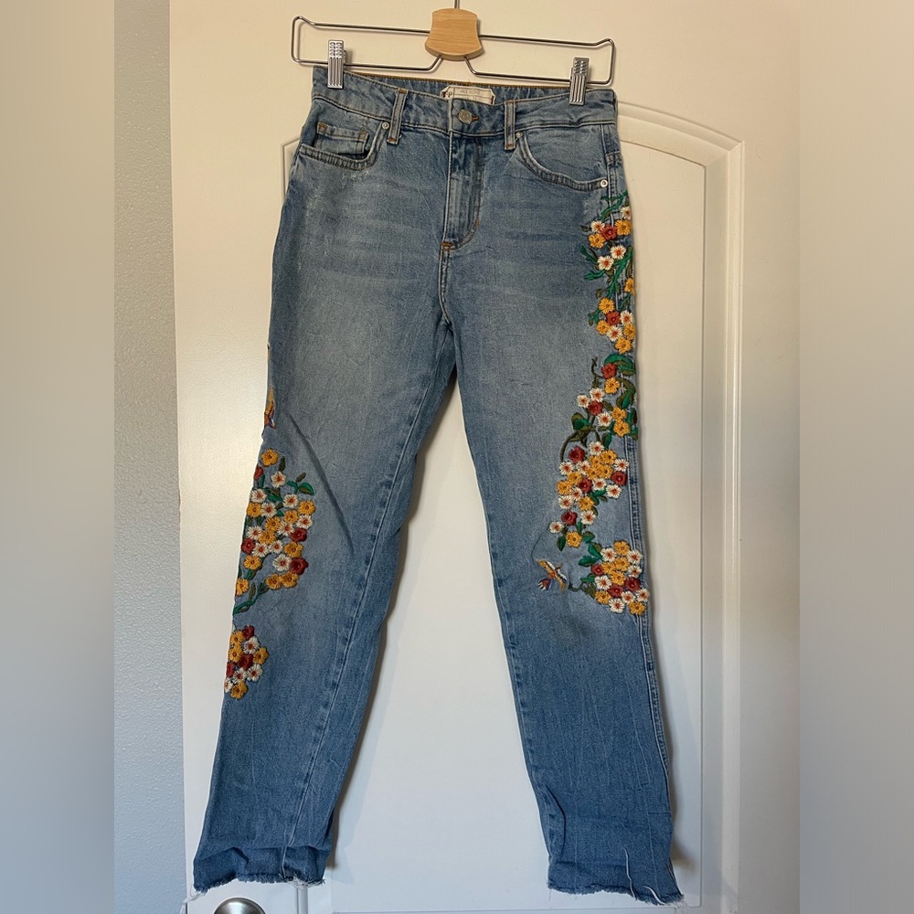 Free People Embroidered jeans